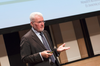 KFI versenypályázati tükör - Pályázói-értékelői fórum KFI versenypályázati tükör - Pályázói-értékelői fórum