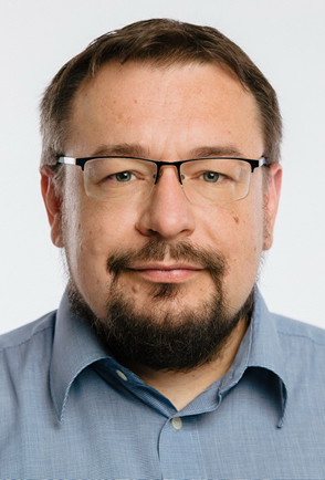 Dr. Röst Gergely