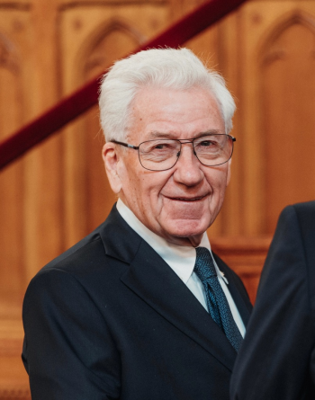 Pakucs János